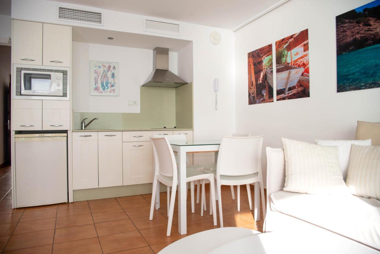 Apartamentos Llobet Ibiza Zewnętrze zdjęcie