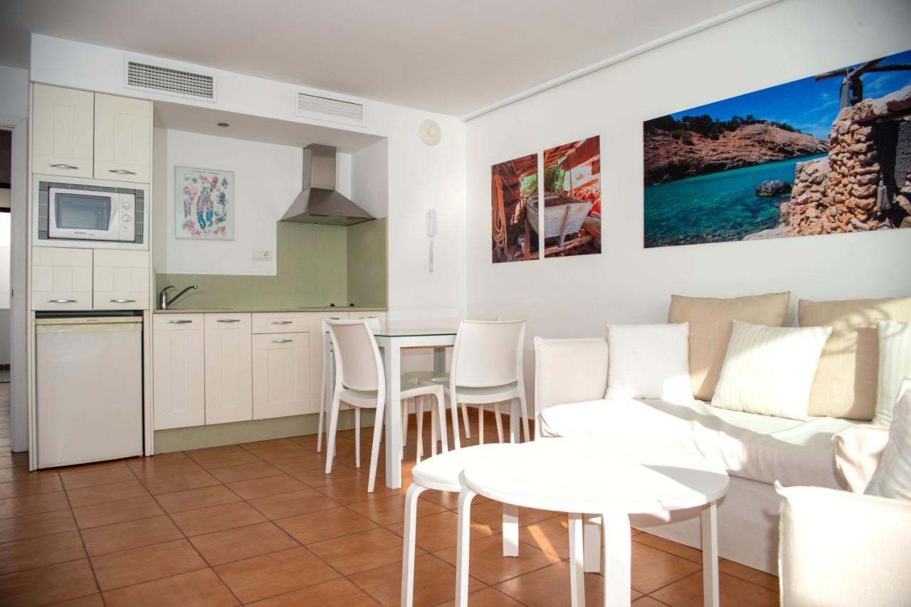 Apartamentos Llobet Ibiza Zewnętrze zdjęcie