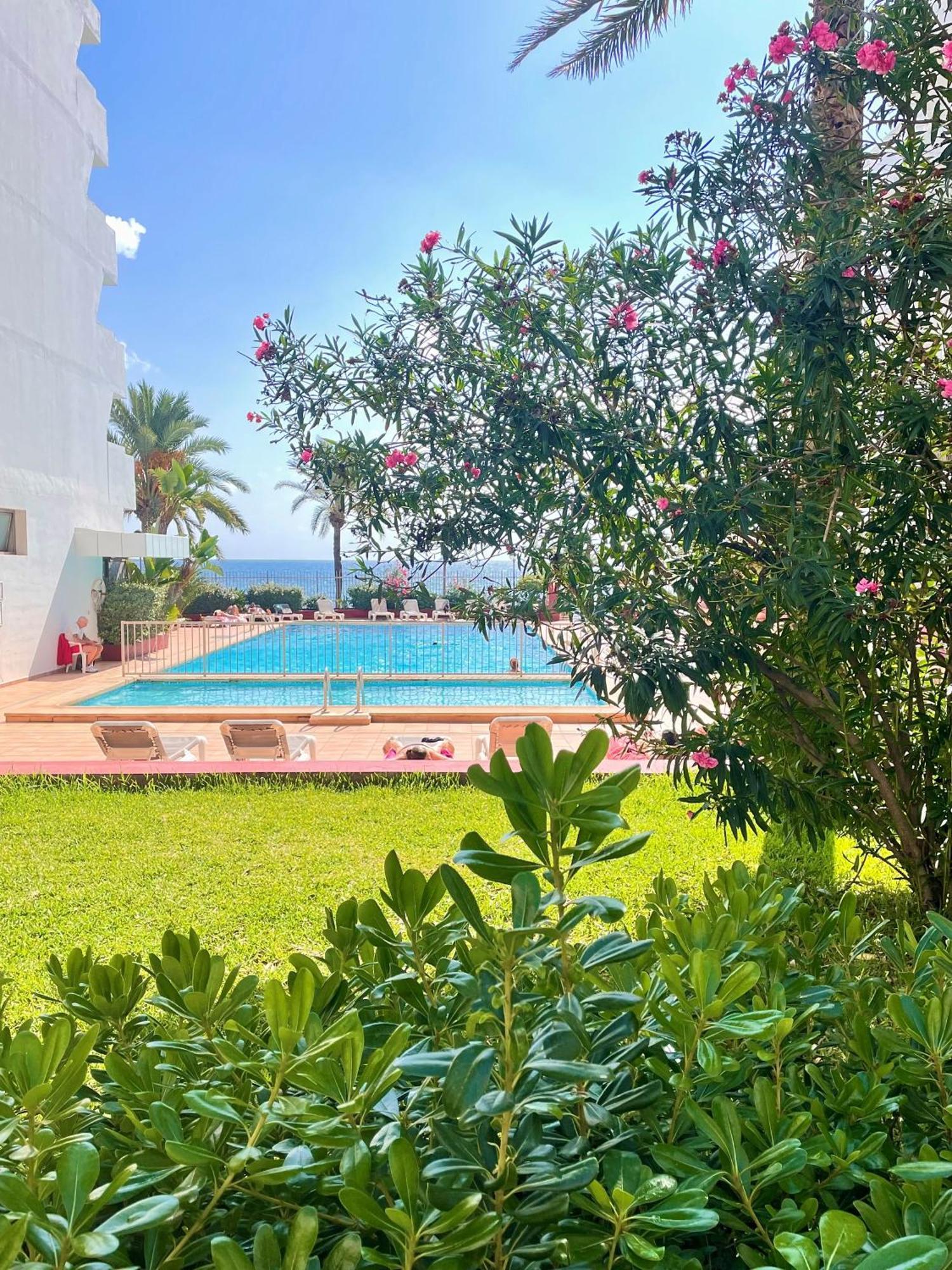 Apartamentos Llobet Ibiza Zewnętrze zdjęcie