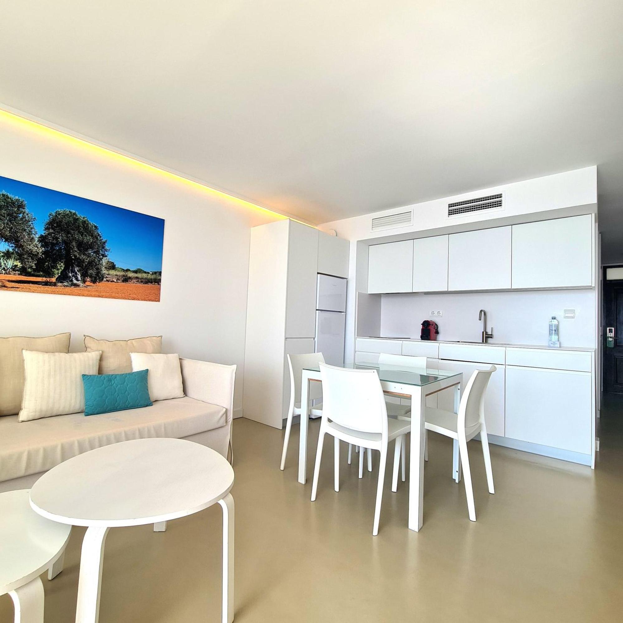 Apartamentos Llobet Ibiza Zewnętrze zdjęcie