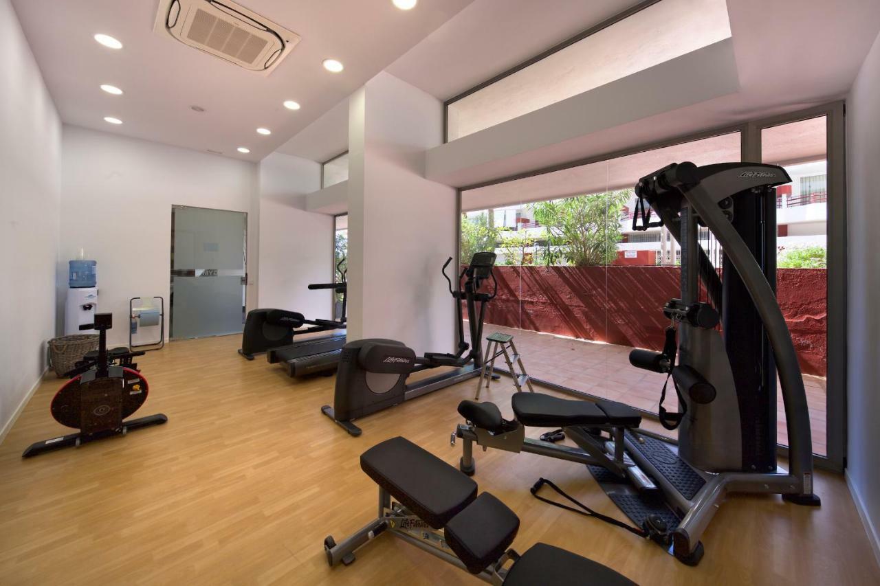 Apartamentos Llobet Ibiza Zewnętrze zdjęcie